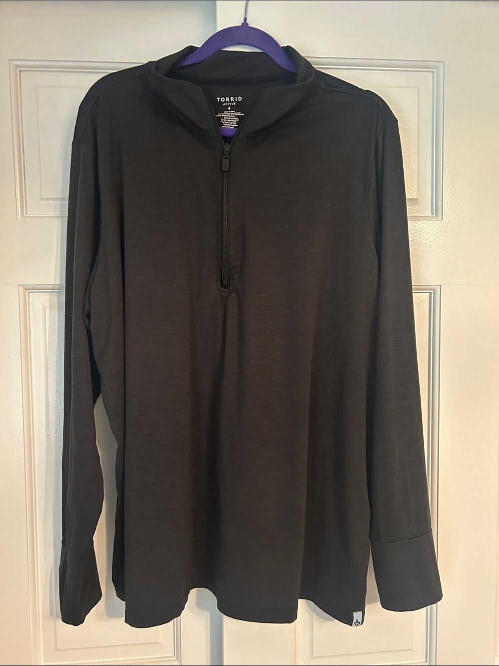 Women’s lightweight half zip athletic wear